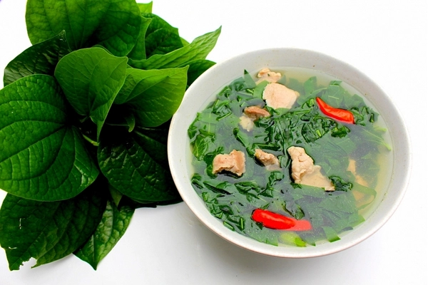 Canh lá lốt thịt băm