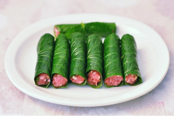 Lá lốt cuốn thịt bò