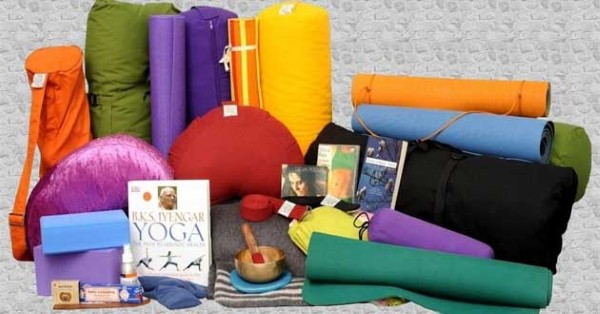 Chuẩn bị đầy đủ dụng cụ yoga – Bước khởi đầu giúp buổi tập Hatha Yoga thoải mái và hiệu quả hơn
