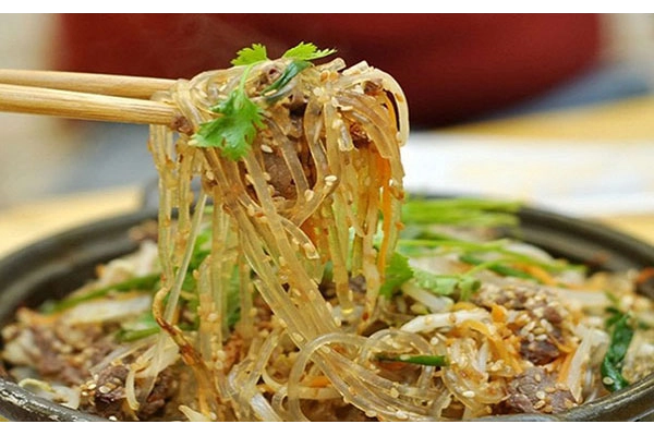 Ưu điểm và nhược điểm của miến xào đối với sức khỏe